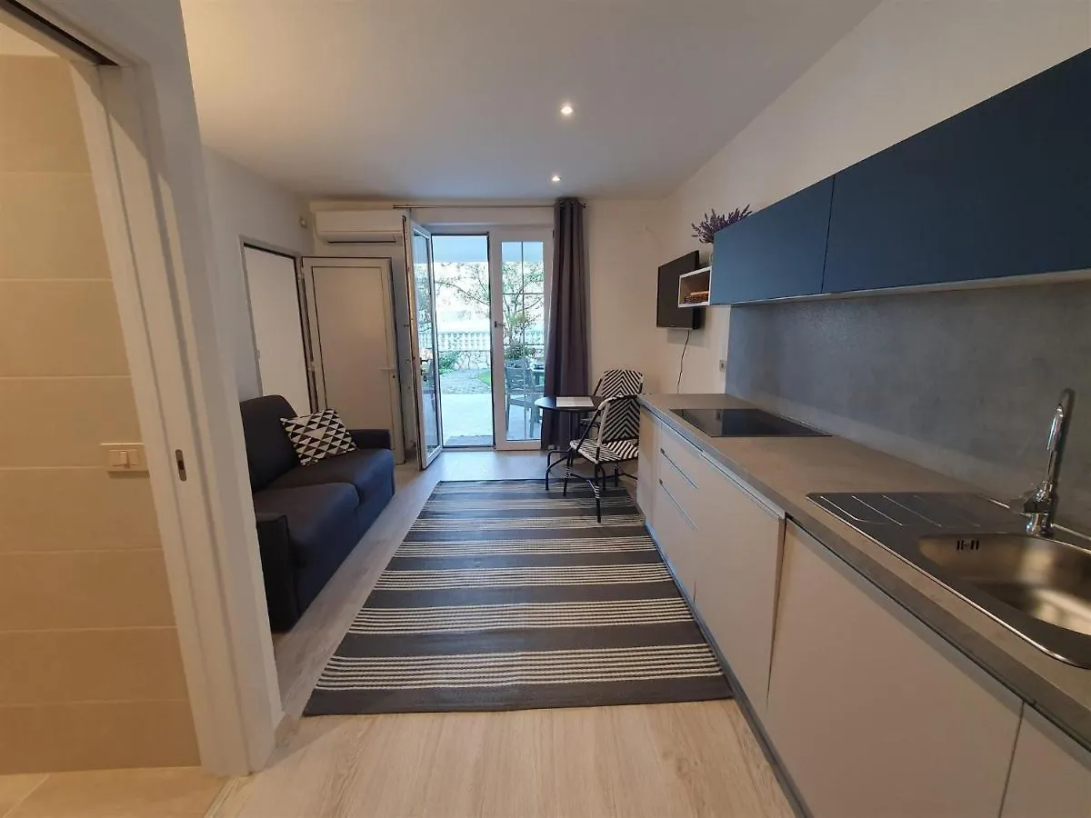 Novigrad Istria Luca A2 , Apartment In Front Of The Beach Novigrad Istria
