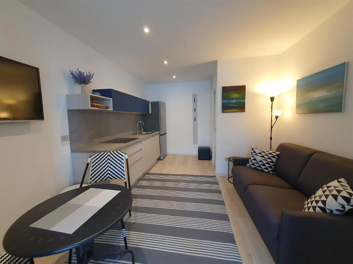 Novigrad Istria Luca A2 , Apartment In Front Of The Beach